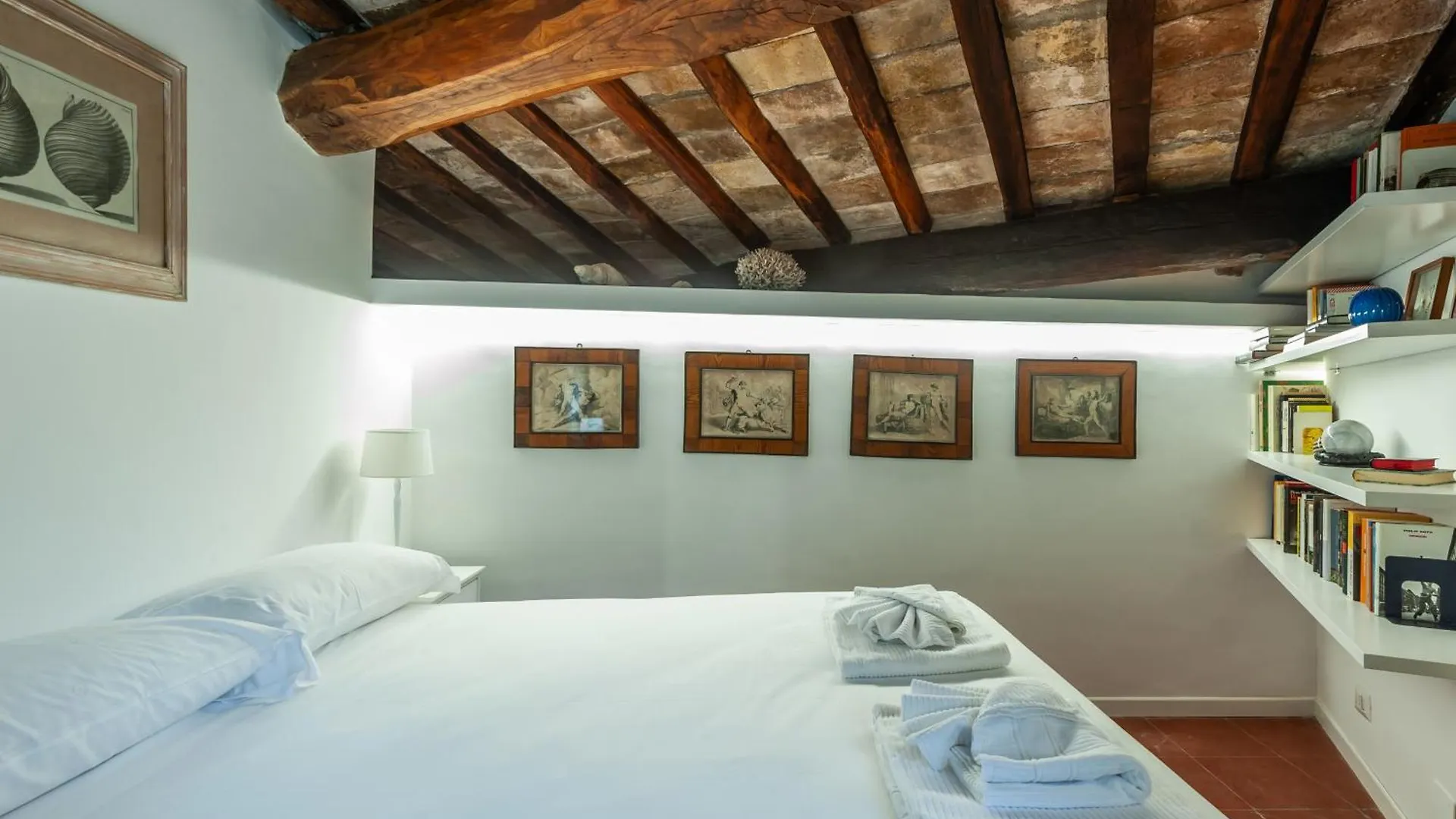 דירות רומא Elegantis Dimora Dell'Architetto In Campo De' Fiori With Private Terrace איטליה
